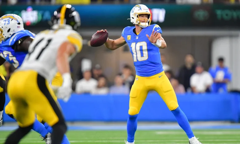 Chargers' Justin Herbert limps off after questionable Steelers tackle