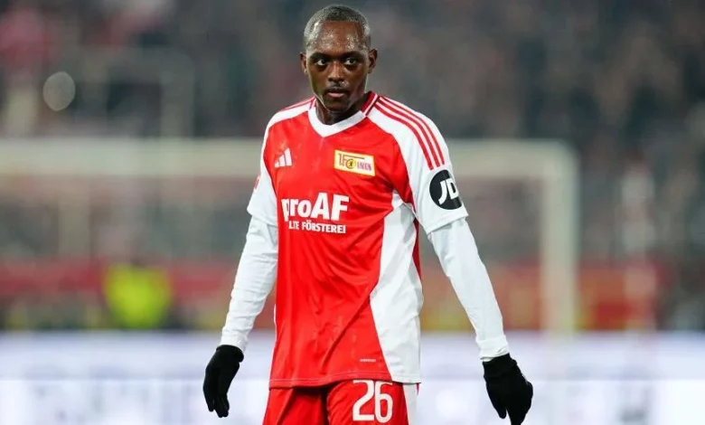 Charlton sign ex-Wolfsburg defender Roussillon