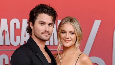 Chase Stokes' cryptic Instagram stories on Kelsie Ballerina split reports spark row: ‘I was blocked…’ | Hollywood