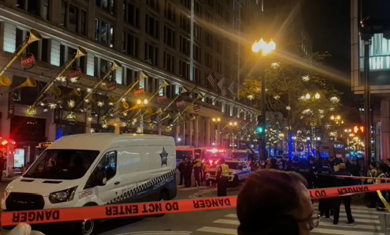 Chicago crime: 2 Loop shootings leave 1 dead, 8 teens injured, CPD says