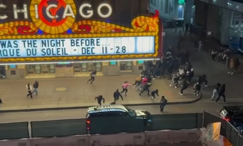 Chicago crime: At least 2 shot on North State Street in the Loop, Chicago police say