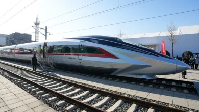 China’s CR450 train uses aluminium and carbon fibre to hit record speed