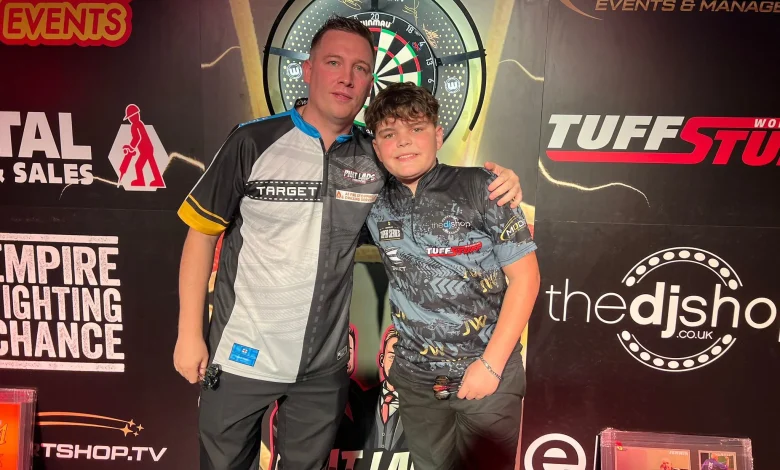 Chris Dobey vs Michael Smith Prediction: Chris Dobey is favorite to win this matchup