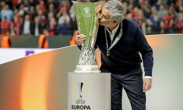 Circus Mourinho: ’Geen idee waarom ik altijd van Ajax win’