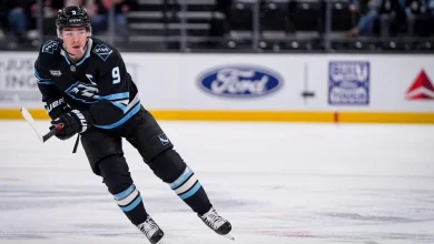 Clayton Keller to play with Mammoth day after father’s death