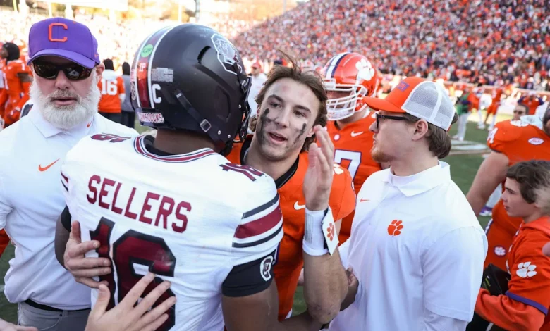 Clemson vs. South Carolina: Kick time, TV channel, injury report, point spread