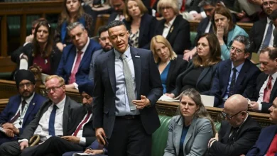 Clive Lewis: ‘I would give up seat so Andy Burnham can become MP’