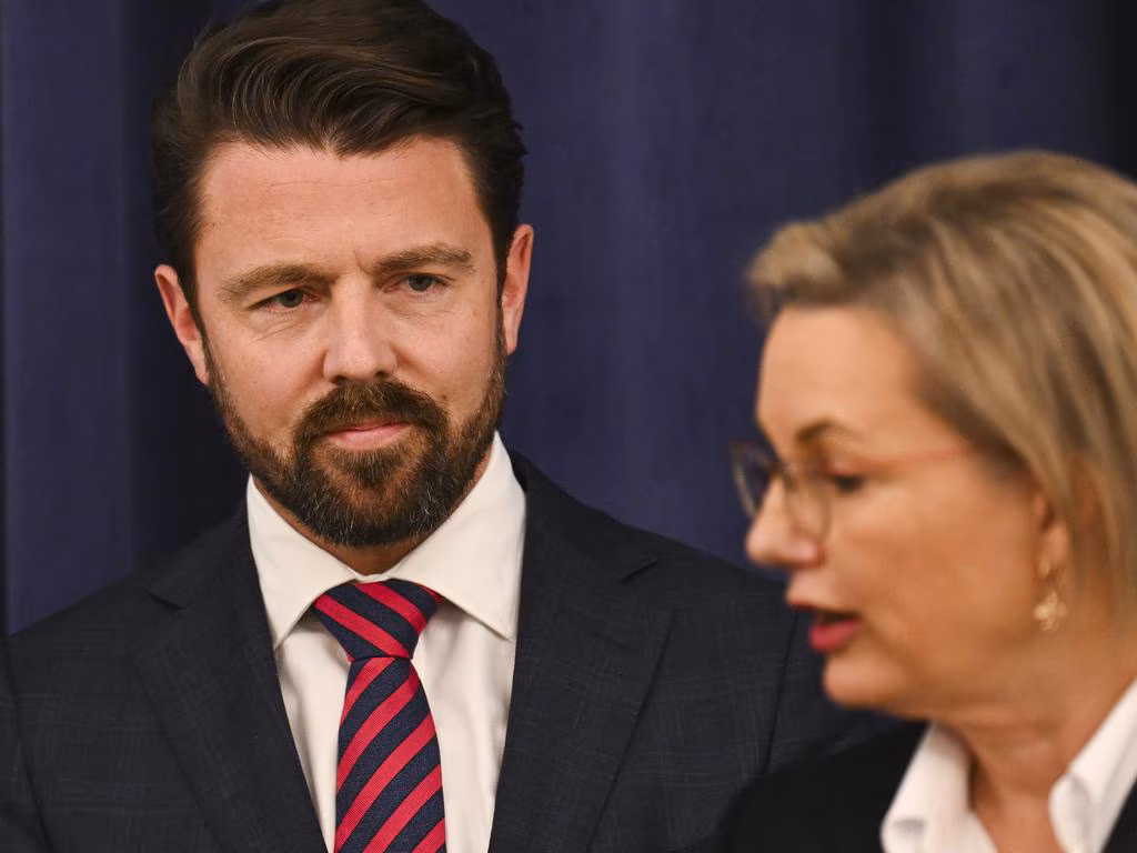 Coalition to avoid hard migration target as Ley shores up leadership