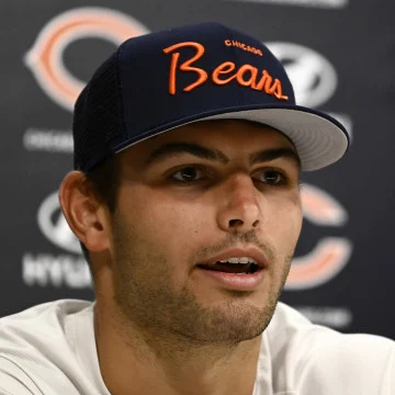 Cole Kmet Limited in practice Wednesday