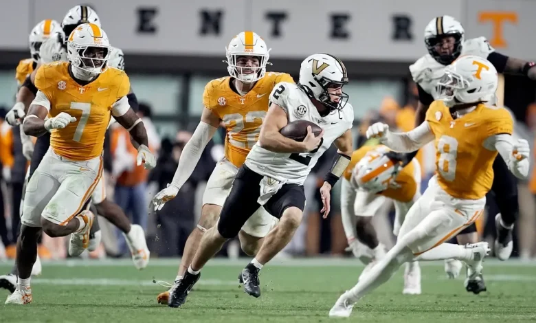 College football rankings after Week 14: Updated Coaches Poll, AP Top 25 for SEC