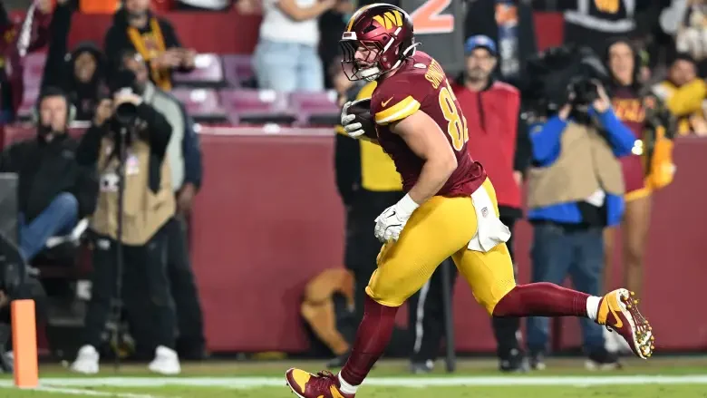 Commanders Starter Predicted to Dominate Dolphins Amid Ben Sinnott News