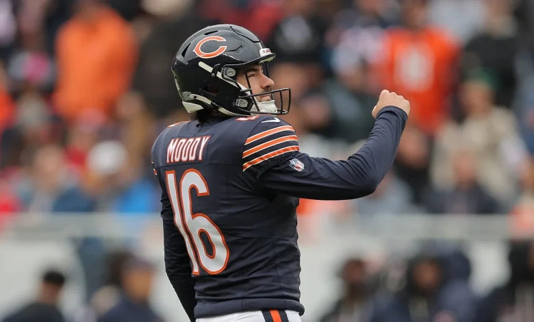Commanders to sign K Jake Moody off Bears practice squad