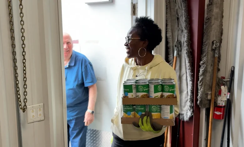 Communities step up as food pantries face surge in demand during government shutdown
