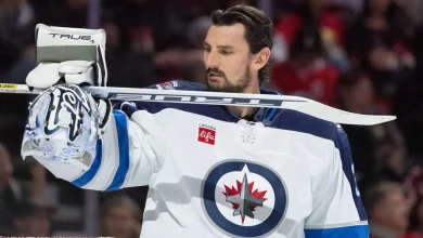 Connor Hellebuyck’s injury will make or break Jets’ season