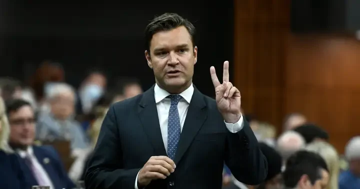 Conservative MP resigns from House of Commons ahead of budget vote