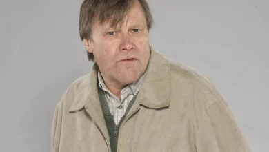 Coronation Street reveals new Roy Cropper mystery in ITVX release