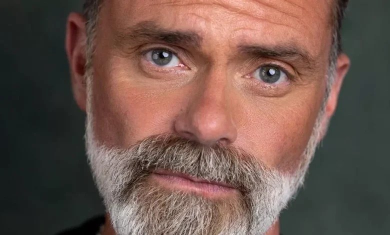 Corrie star says 'I won't chew on kangaroo's b*****k in jungle!' as final scenes filmed