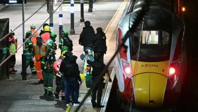 Counterterrorism police investigating after 10 wounded in UK train stabbing attack