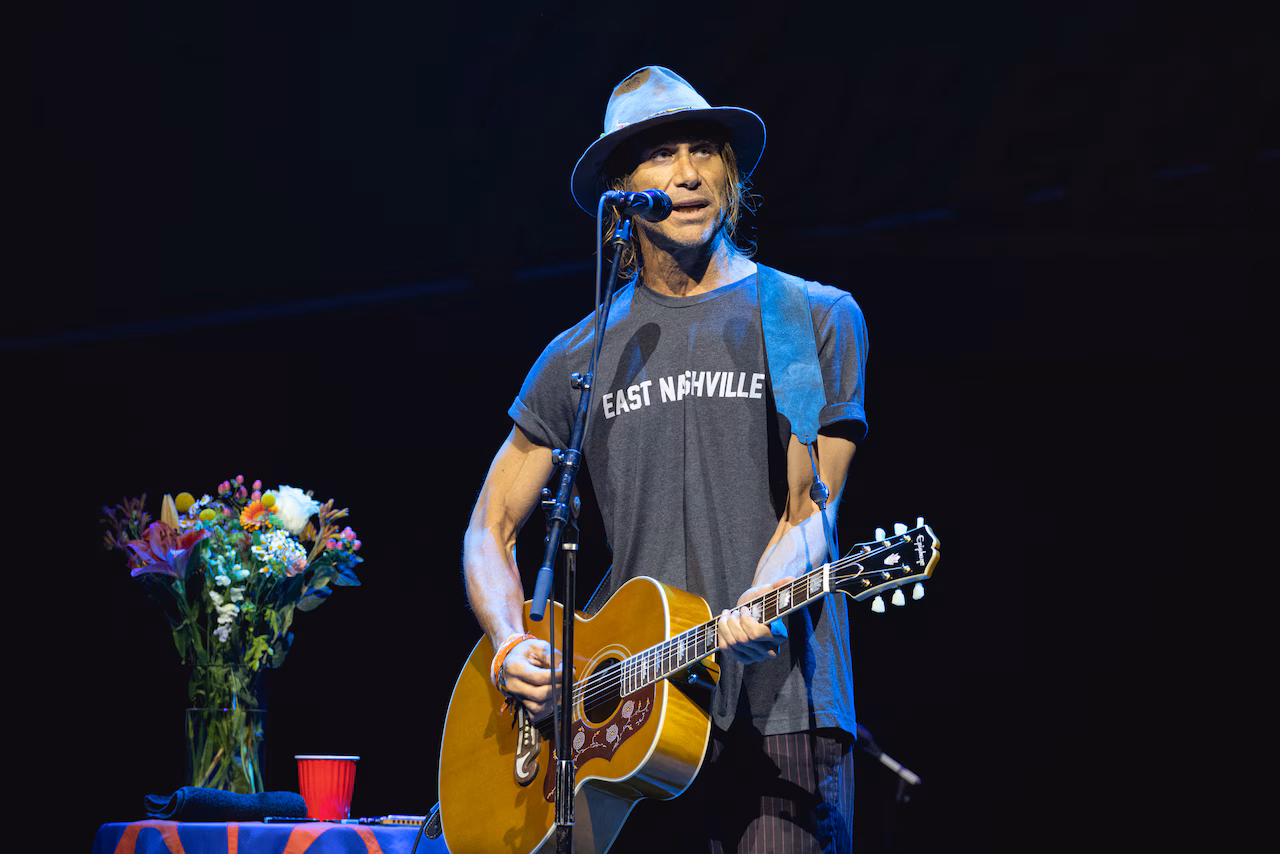 Country music star dies at 59 following assault, tour cancellation, illness