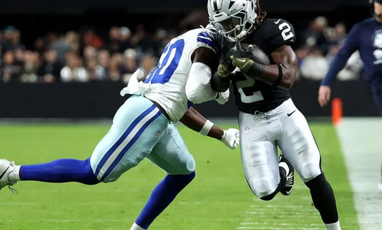 Cowboys vs. Raiders score, live updates: Dallas, Las Vegas trade field goals in first quarter - The Athletic
