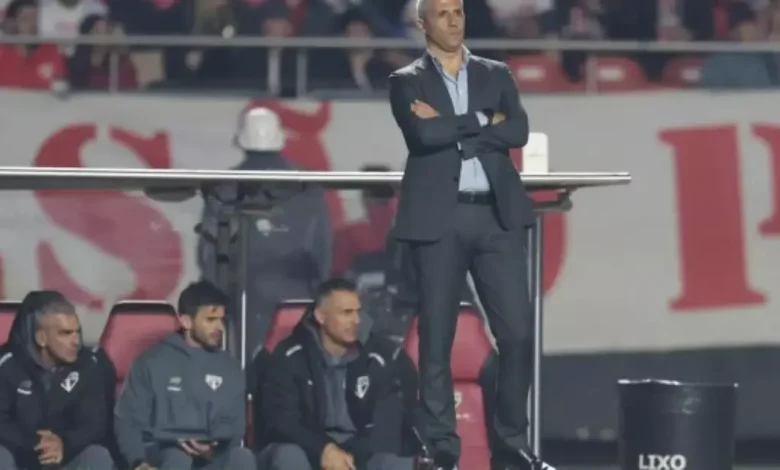 Crespo chega ao 14º clássico pelo São Paulo e está invicto contra o Corinthians