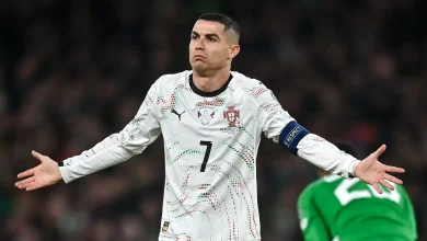 Cristiano Ronaldo lashes out and sent off for Portugal against Ireland