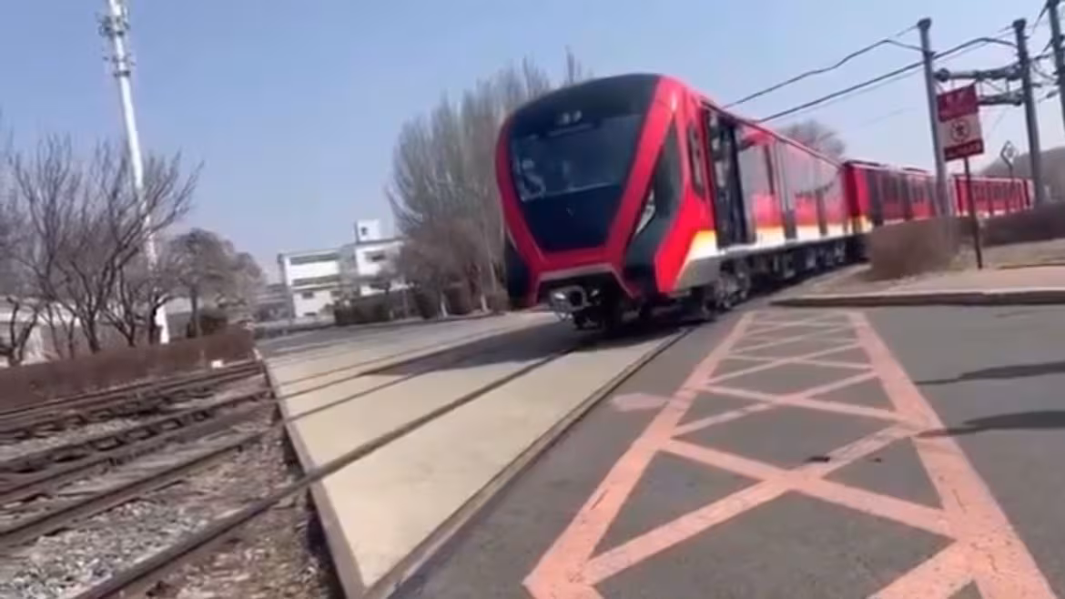 Cuarto tren del Metro de Bogotá sufrió accidente de tránsito: esto se sabe