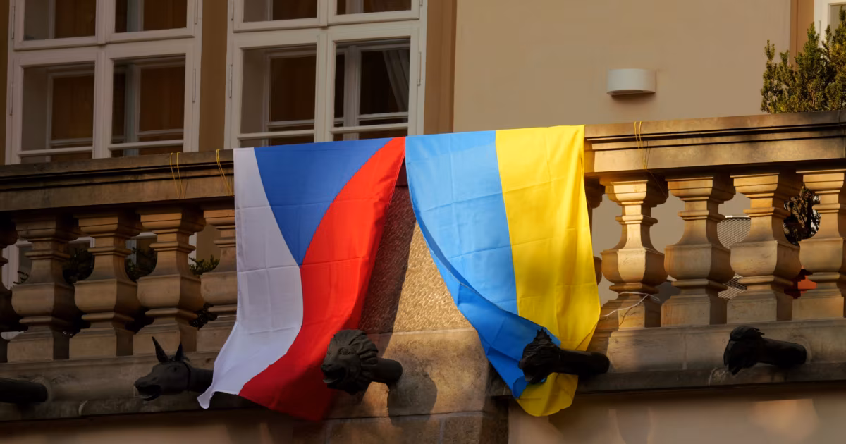 Czech Parliament Battle Over The Ukrainian Flag