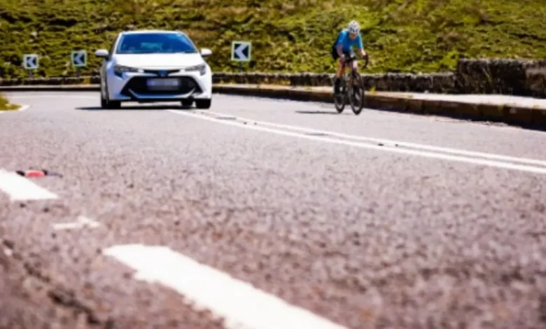 DVSA issues warning for drivers 'overtaking' cyclists over rule