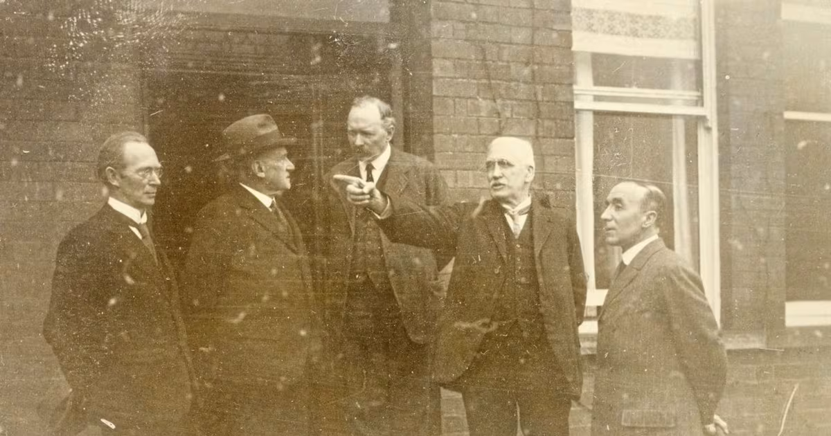 Daily Mail Claims Republican Plot to Seize Irish Boundary Commission Files - On This Day in 1925