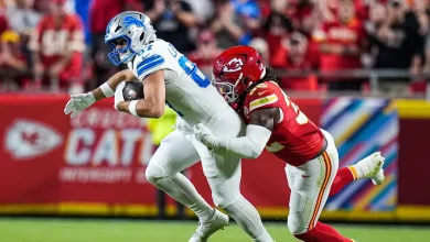 Dan Campbell gives cautious update on Sam LaPorta’s injury timeline