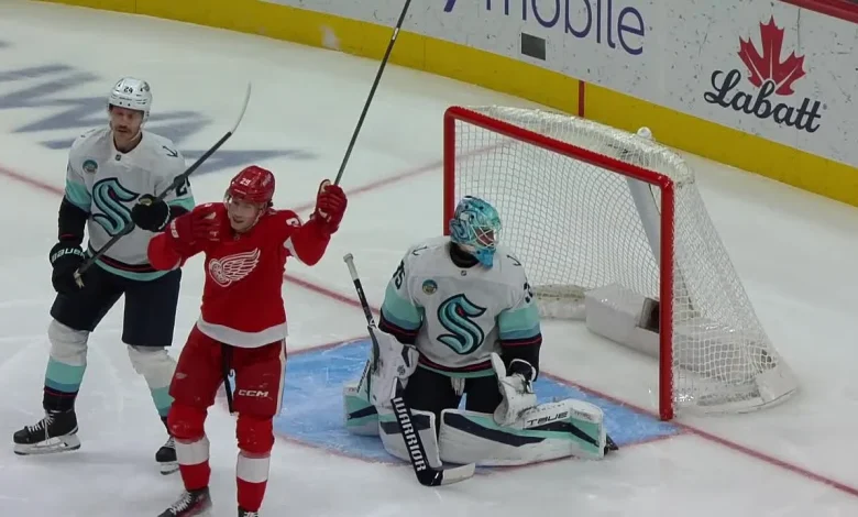 Danielson's first NHL goal