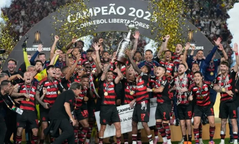 Danilo le da la Copa Libertadores al Flamengo de Filipe Luis