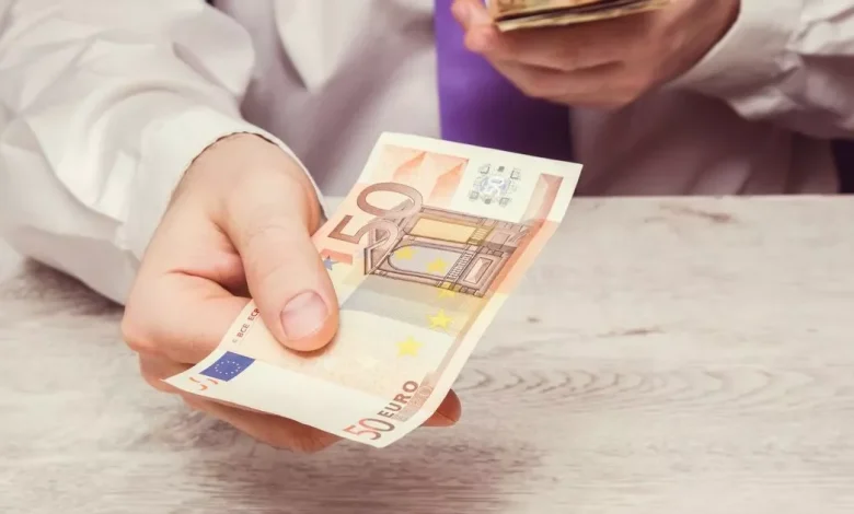 Date and full eligibility for social welfare Christmas Bonus 2025