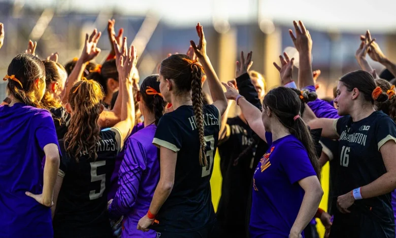 Dawgs Take On Duke Friday For a Spot In The College Cup