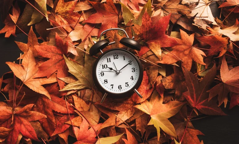 Daylight saving time ends: Fall back without losing sleep