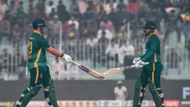 De Kock, Pretorius bromance blossoms in Faisalabad