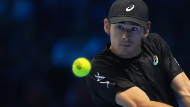 De Minaur beats Fritz for first ATP Finals win, needs favour from Alcaraz