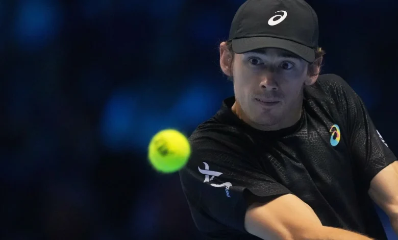De Minaur beats Fritz for first ATP Finals win, needs favour from Alcaraz