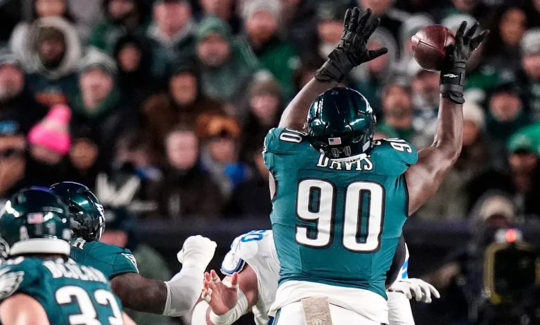 Defensive Tackles Makes Eagles History With Standout Game Vs. Lions