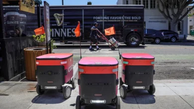 Delivery bots can now bring you groceries in these L.A. neighborhoods