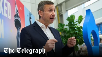 Democrat HQ in revolt over return to office order