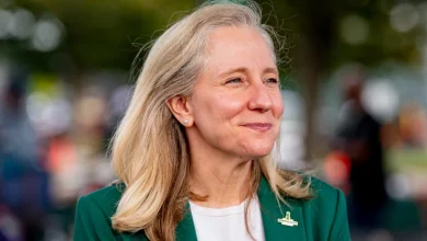 Democrat Spanberger wins Virginia governor race over Earle-Sears, NBC News projects