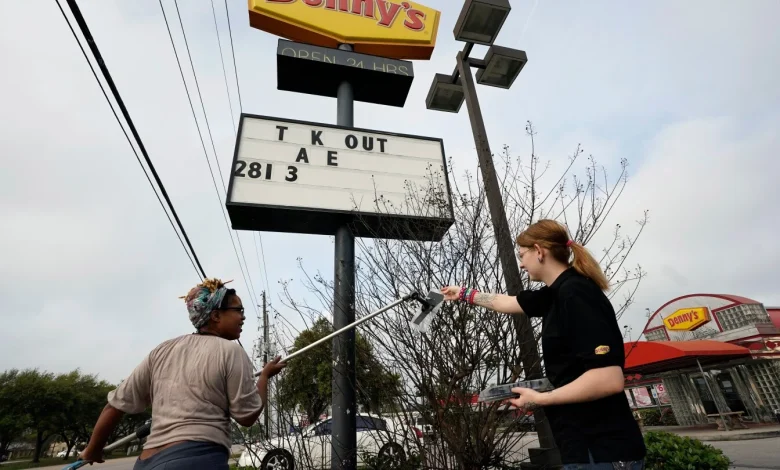 Denny’s to be acquired and taken private in a deal valued at $620 million