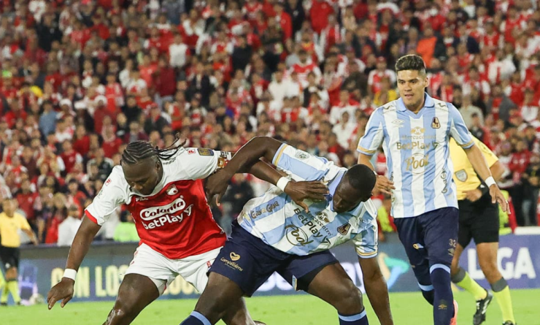 Deportes Tolima defiende la punta del cuadrangular B contra Santa Fe: siga el encuentro minuto a minuto