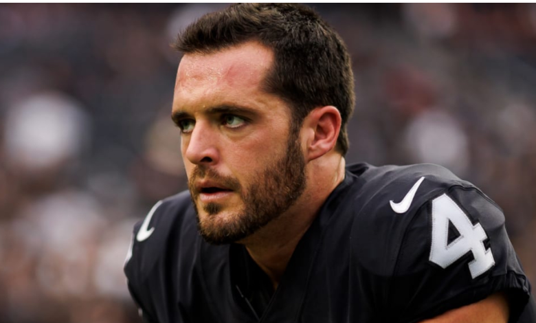 Derek Carr Says He Would Sign 1-Day Contract with Raiders, Still Hasn't Signed Retirement Papers