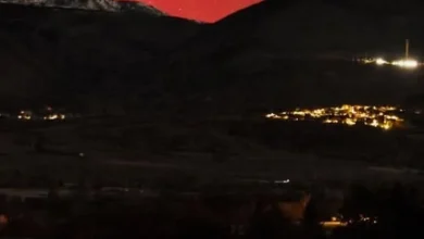 Des tempêtes solaires frappent la Terre de plein fouet : des aurores boréales extraordinaires au-dessus des Pyrénées, "il y en aura d’autres la nuit prochaine"