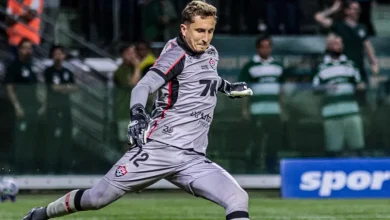 Destaque do Vitória, Thiago Couto avalia empate com o Palmeiras