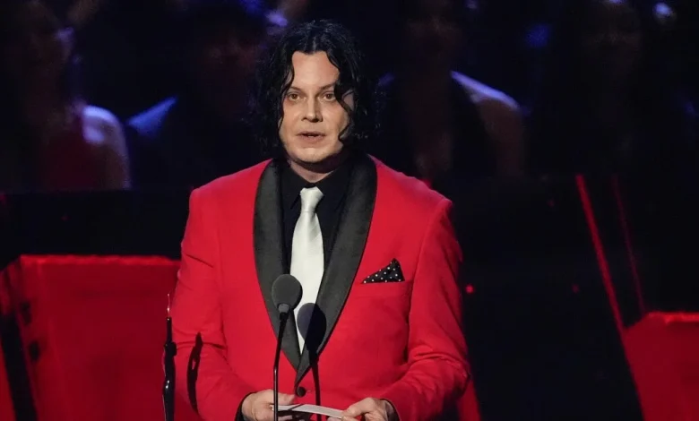 Detroit native Jack White set to headline halftime show at Thanksgiving Lions game