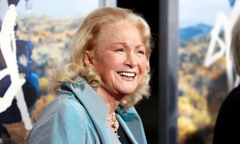 Diane Ladd, Oscar-nominated actress and mother of Laura Dern, dies at 89